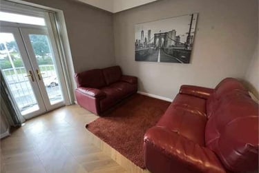 4 bed house, Oystermouth Road, Neath, Swansea, SA13RW - Image 2