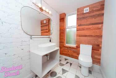 5 bed house, Ruskin Avenue, Rusholme, Manchester, M144DG - Image 1