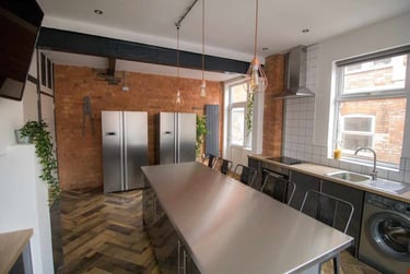 7 bed house, Fosse Road South, City Centre, Leicester, LE30FQ - Image 11