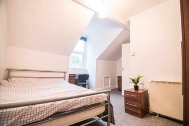 2 bed flat, Ecclesall Road, Sharrowvale, Sheffield, S118PG - Image 13