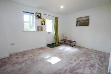 2 bed flat, Tanners Way, Selly Oak, Birmingham, B296GT - Image 3