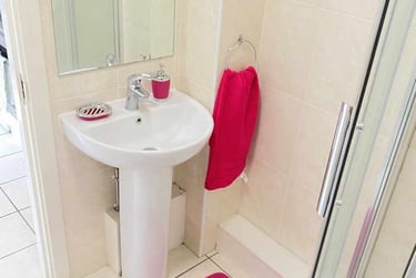 1 bed flat, (Standard Studio), Watkin Road, Freemans Meadow, City Centre, Leicester, LE27HY - Image 6