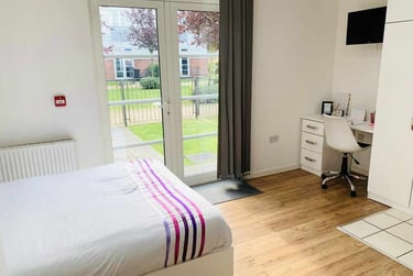 1 bed house, Watkin Road, City Centre, Leicester, LE27HY - Image 5