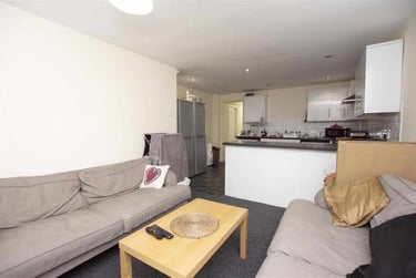 7 bed house, Heeley Road, Selly Park, Birmingham, B296EZ - Image 2