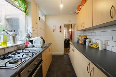 4 bed house, Teignmouth Road, Selly Park, Birmingham, B297BA - Image 2