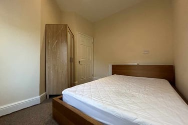 1 bed flat, Roath, Adamstown, Cardiff, CF241DT - Image 5