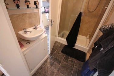 1 bed house, Roath, Plasnewydd, Cardiff, CF243PU - Image 4