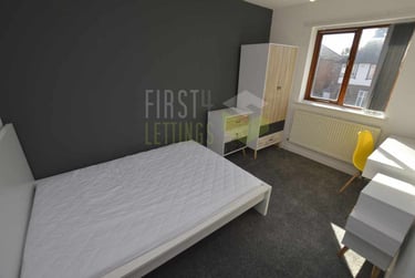 8 bed house, Greenhill Road, Knighton, Leicester, LE23DP - Image 14