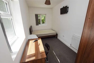 6 bed house, Hubert Road, Selly Park, Birmingham, B296ER - Image 12