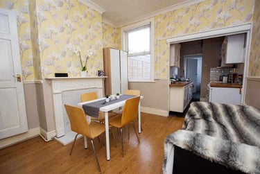 2 bed house, Gleave Road, Selly Oak, Birmingham, B296JN - Image 3