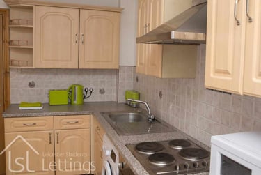 2 bed flat, Charles Street, Highfields, Leicester, LE11LA - Image 5