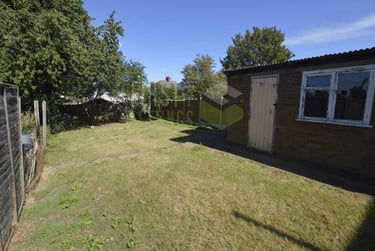 3 bed house, Milford Road, Knighton, Leicester, LE23FG - Image 8