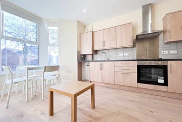 2 bed flat, Roath, Plasnewydd, Cardiff, CF243BT - Image 5