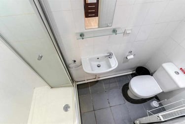 3 bed flat, Bristol Road, Selly Park, Birmingham, B296BE - Image 13