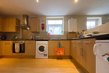 5 bed house, Roath, Plasnewydd, Cardiff, CF243BT - Image 1