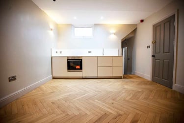 1 bed house, Apt B, 20 Albert Road, Levenshulme, Manchester, M192FP - Image 1