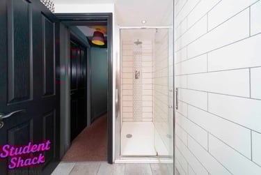 5 bed house, Ruskin Avenue, Rusholme, Manchester, M144DP - Image 2