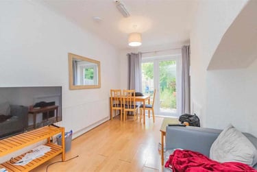 6 bed house, Hubert Road, Selly Park, Birmingham, B296ET - Image 1