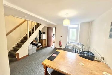 2 bed house, Westbury Street, Uplands, Swansea, SA14JN - Image 2