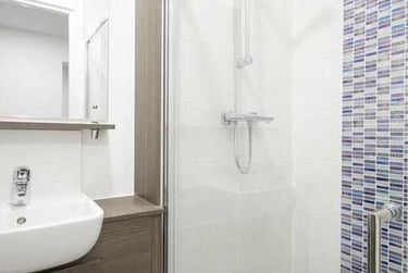 1 bed flat, Frederick Road, Selly Oak, Birmingham, B296PB - Image 4