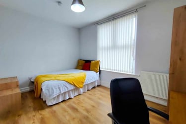 5 bed house, Kensington Fields, Low Hill, Liverpool, L78RJ - Image 4