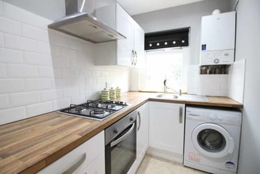 1 bed flat, Adamsdown, Adamstown, Cardiff, CF240LF - Image 3