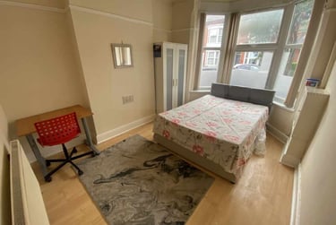 4 bed house, Beaconsfield Road, City Centre, Leicester, LE30FE - Image 3