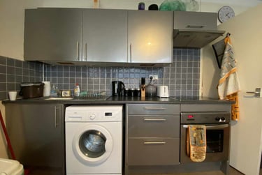 1 bed flat, Cathays, Plasnewydd, Cardiff, CF244AT - Image 2