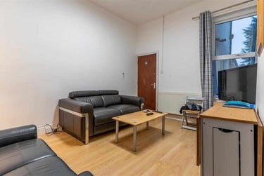 4 bed house, Exeter Road, Selly Park, Birmingham, B296EX - Image 3