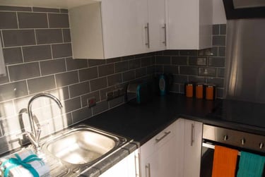 1 bed flat, (Studio) Albion Street, Highfields, Leicester, LE16GB - Image 6
