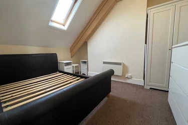 1 bed flat, Grangetown, Cardiff, CF117DW - Image 3