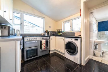 1 bed house, Roath, Plasnewydd, Cardiff, CF243EX - Image 5
