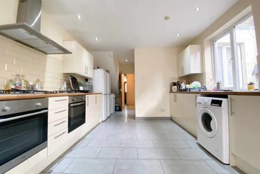 9 bed house, Cathays, Plasnewydd, Cardiff, CF244AT - Image 3