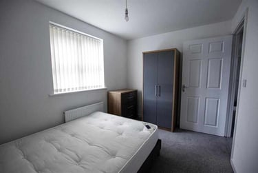 2 bed flat, Escelie Way, Selly Oak, Birmingham, B296GQ - Image 5