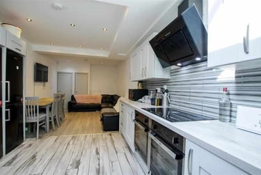 7 bed house, Teignmouth Road, Selly Park, Birmingham, B297BA - Image 3