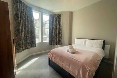 2 bed house, Heath, Gabalfa, Cardiff, CF143NF - Image 6