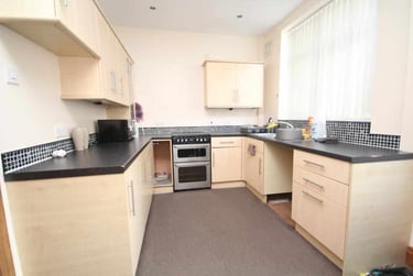 2 bed house, Fishwick Road, Deepdale, Preston, PR14XD - Image 4