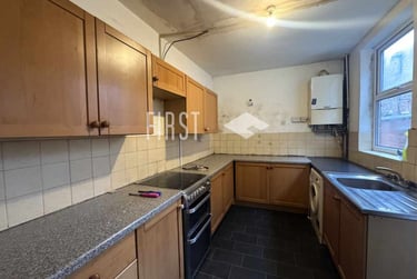 3 bed house, Chaucer Street, Victoria Park, Leicester, LE21HD - Image 1