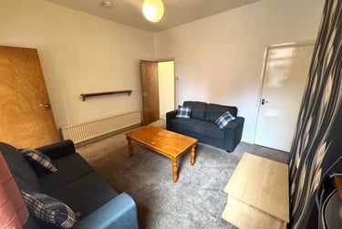 5 bed house, Lorne Road, Clarendon Park, Leicester, LE21YH - Image 1