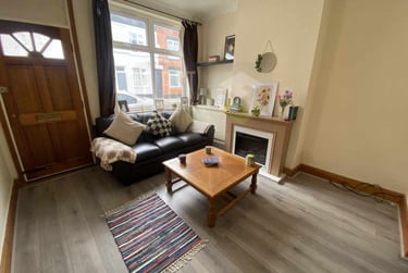2 bed house, Sheridan Street, Aylestone Park, Leicester, LE27NH - Image 1