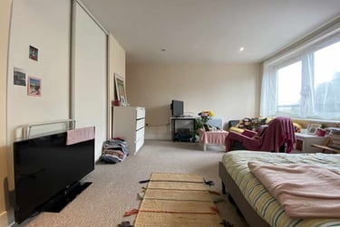 1 bed studio, Cardiff Bay, Sports Village, Cardiff, CF110JD - Image 4