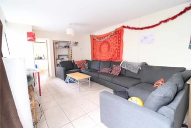 10 bed house, Cathays, Plasnewydd, Cardiff, CF244AT - Image 2