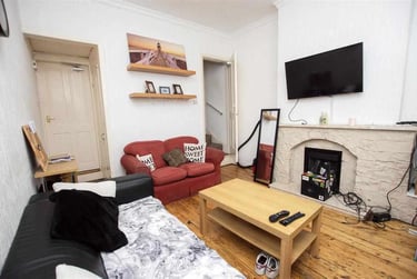 4 bed house, Pershore Road, Selly Park, Birmingham, B297LS - Image 2