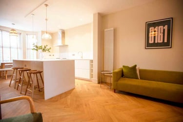 6 bed flat, Granville Road, Fallowfield, Manchester, M146AE - Image 1