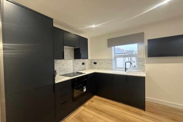 2 bed flat, Grangetown, Cardiff, CF116FS - Image 2