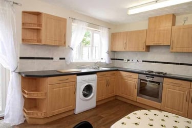 4 bed house, Roe Drive, Earlham, Norwich, NR58BT - Image 4