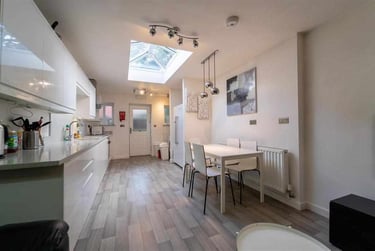 5 bed house, Holly Grove, Hubert Road, Selly Park, Birmingham, B296EQ - Image 2