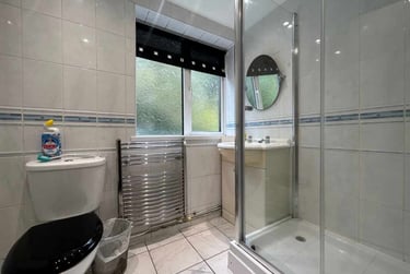 2 bed flat, Cyncoed, Cardiff, CF236EU - Image 5