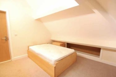 2 bed flat, 10 Denby Street, Highfield, Yorkshire, S24QH - Image 5