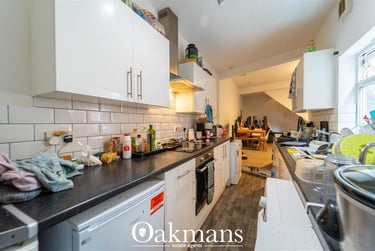 6 bed house, Dawlish Road, Selly Park, Birmingham, B297AW - Image 3